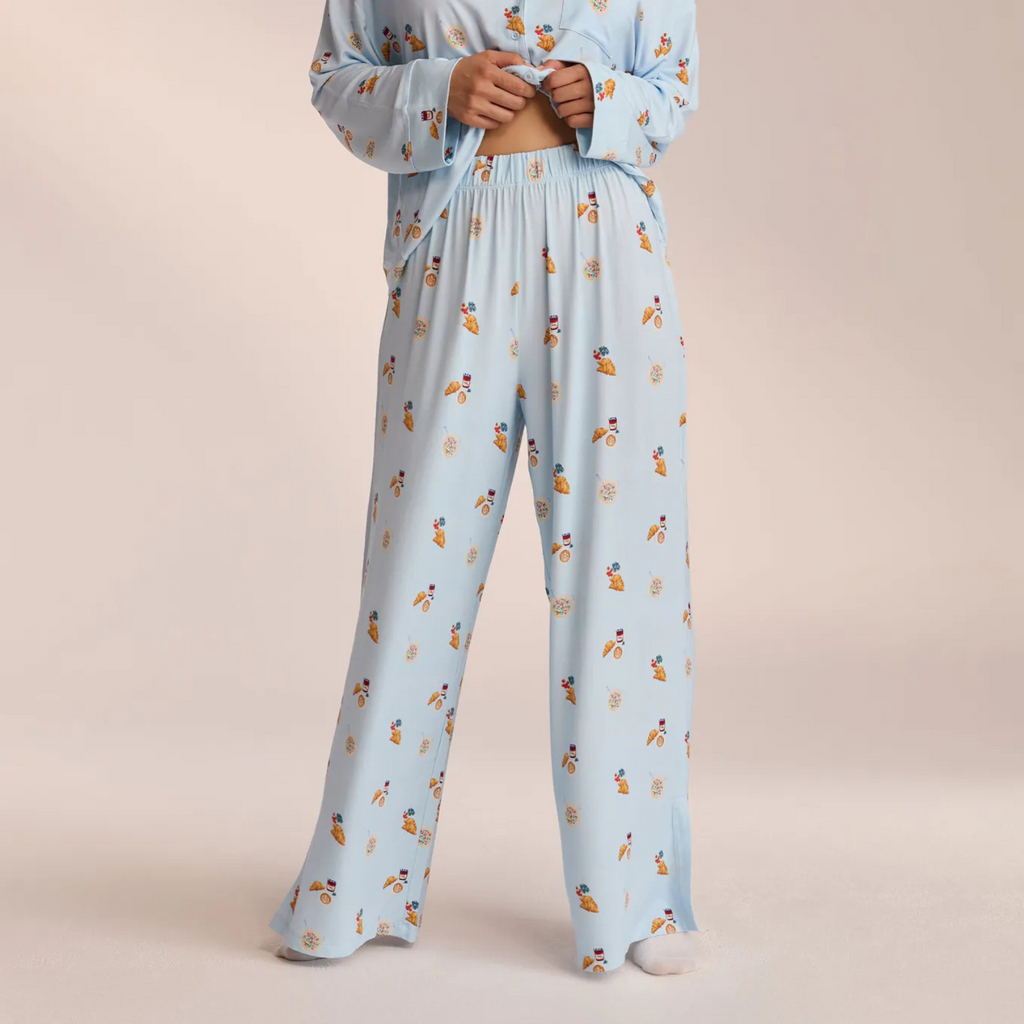 Bamboo Ease: Düğmeli Uzun Kollu Bambu Pijama Takımı