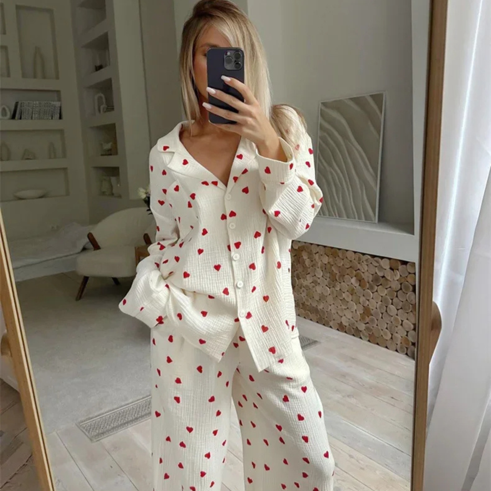 Heart & Haze: Kalp Desenli Bambu Kumaş Pijama Takımı