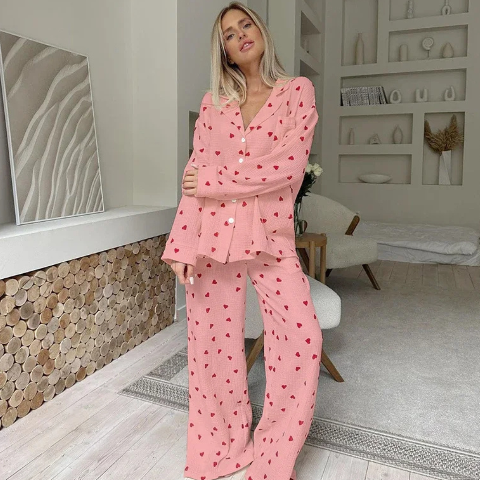 Heart & Haze: Kalp Desenli Bambu Kumaş Pijama Takımı