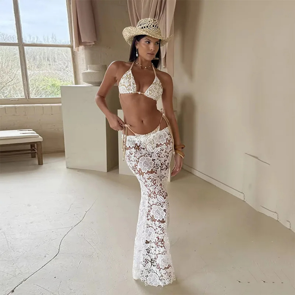 LaceLure: 3 Parça Dantel Detaylı Ayarlanabilir Bikini ve Etek Takımı