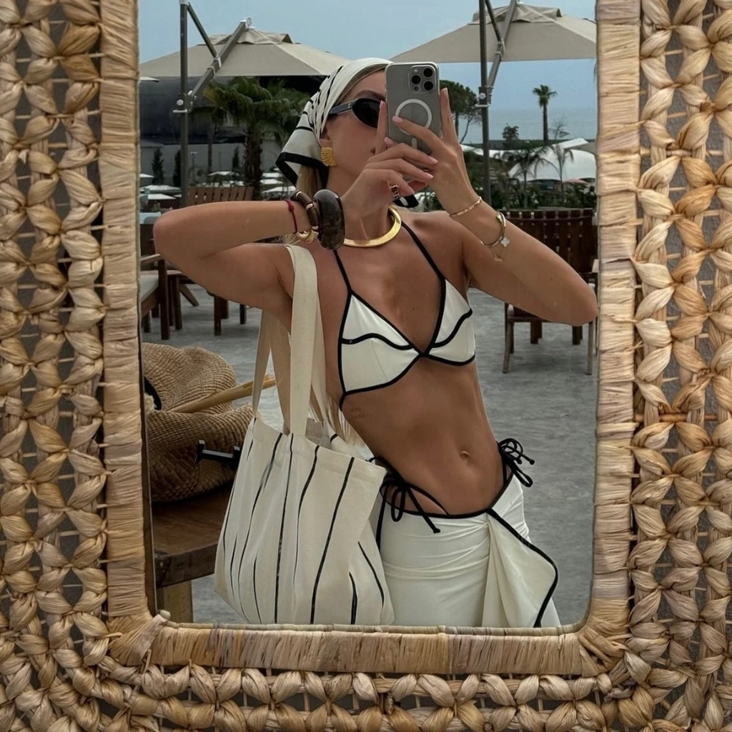 Aluretta: Çift Stil Seçenekli Üçlü Bikini & Fırfırlı Pareo Seti
