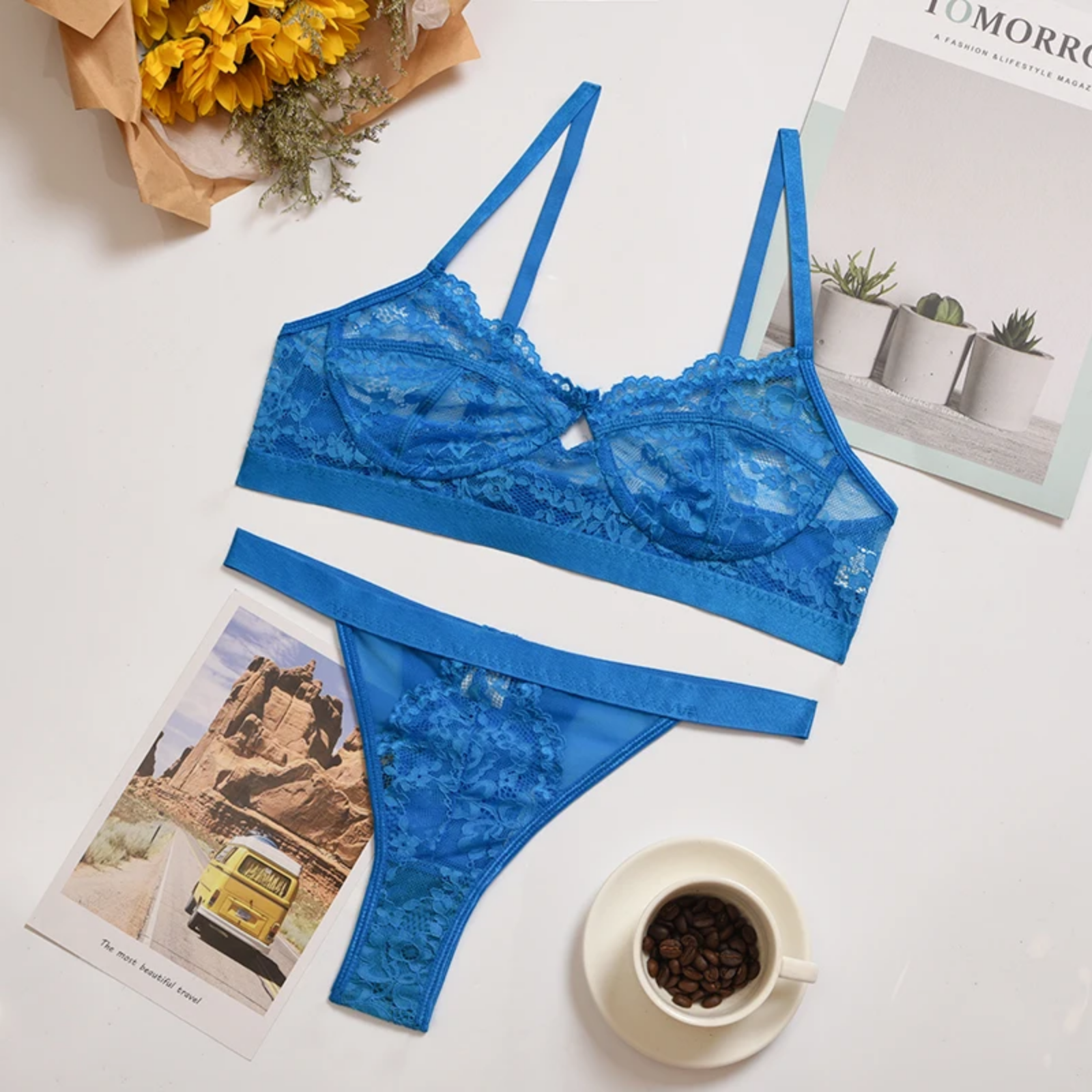 Velvet Lace: Dantelin Zarafetle Buluştuğu Set