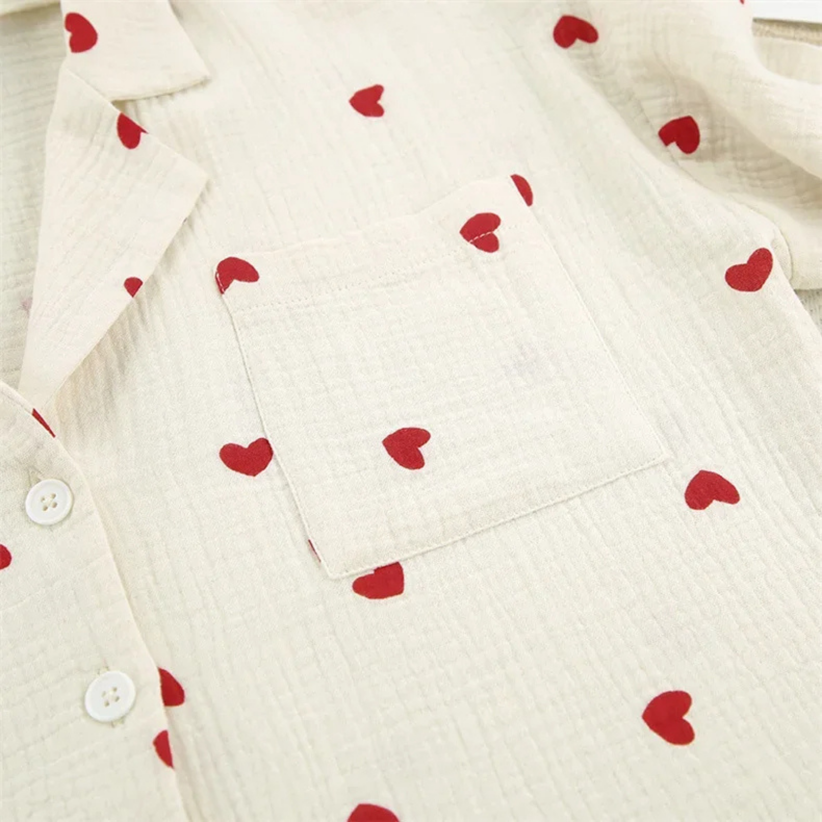 Heart & Haze: Kalp Desenli Bambu Kumaş Pijama Takımı
