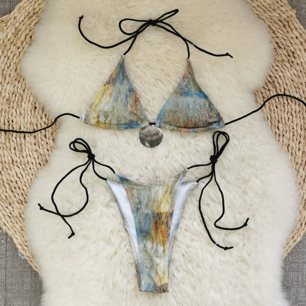 Serava: Taş Detaylı Üçgen Form Bikini Seti