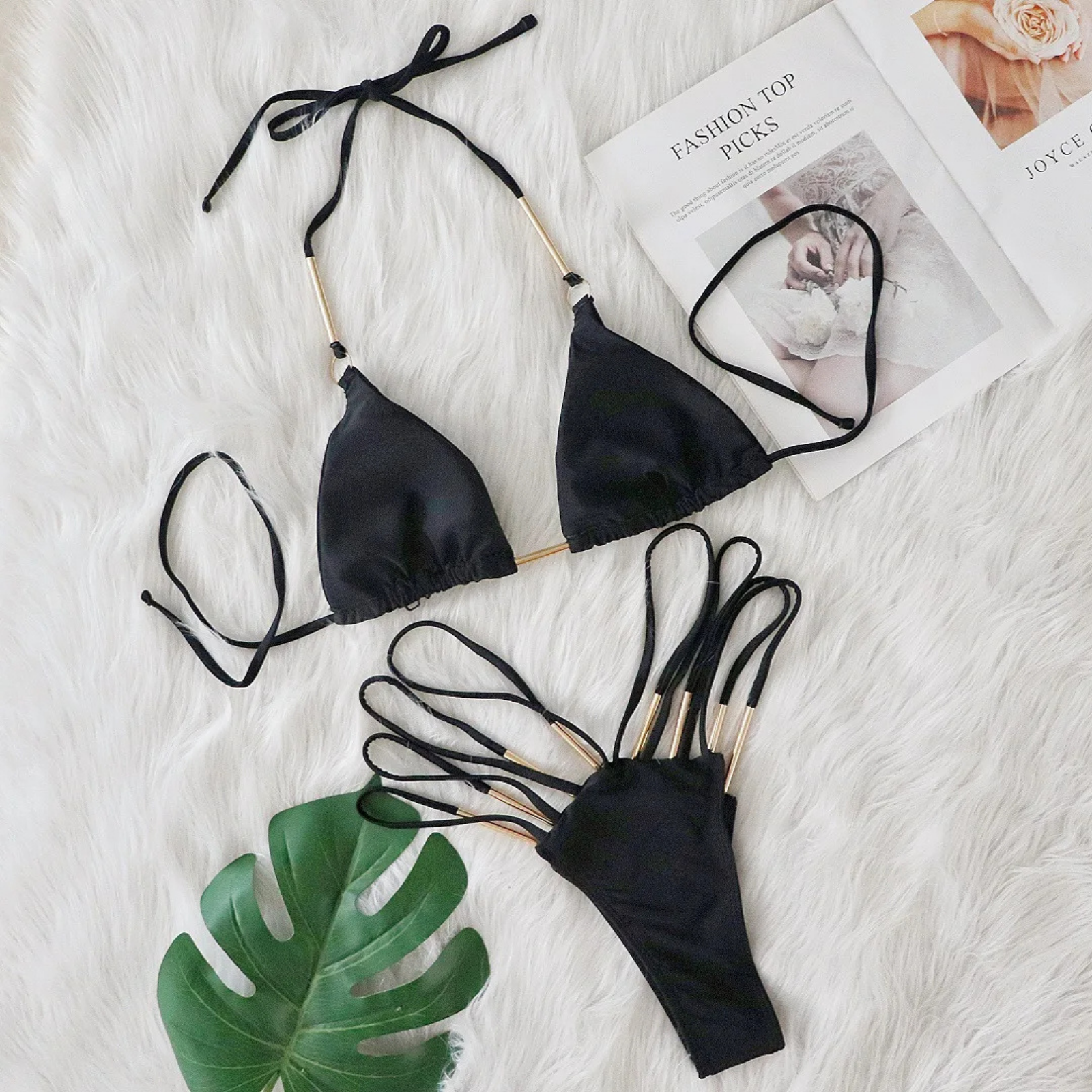 Solvessa: Altın Detaylı Şerit Bağlı Üçgen Bikini Seti