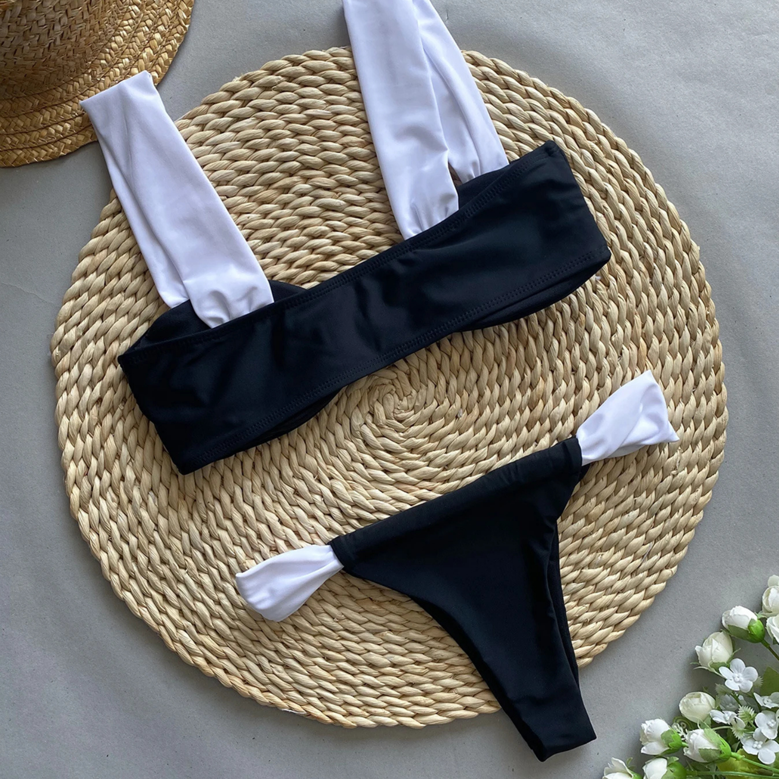 Knotta: Kurdele Formlu Sabit Bikini Seti