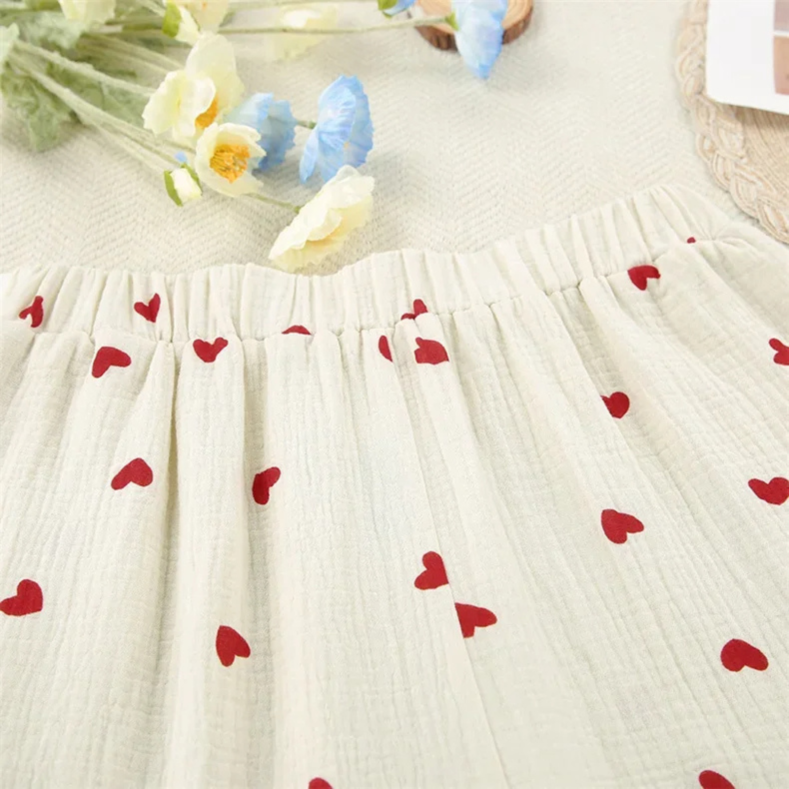 Heart & Haze: Kalp Desenli Bambu Kumaş Pijama Takımı