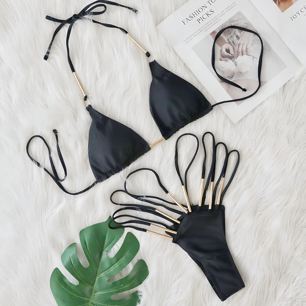Solvessa: Altın Detaylı Şerit Bağlı Üçgen Bikini Seti